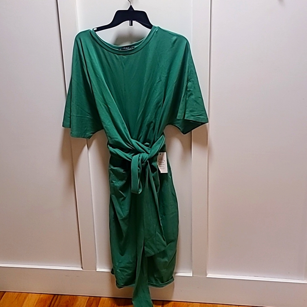 NWT knit green midi dress with tie waist